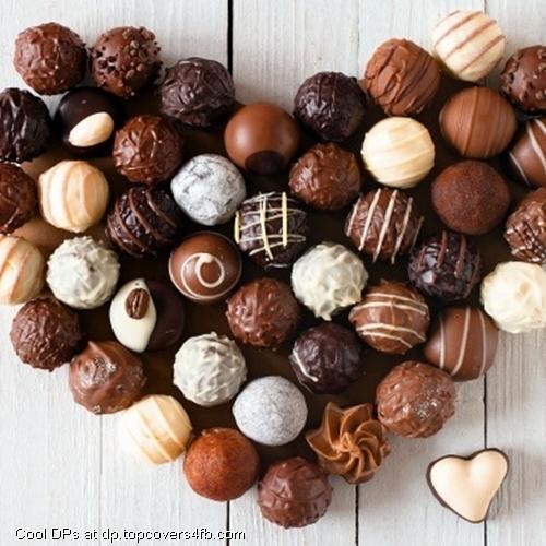 Chocolate-Sweets-Love-Heart-Display-Picture