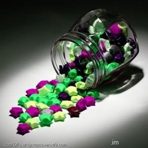 Colorful-Stars-In-A-Bottle-Display-Picture
