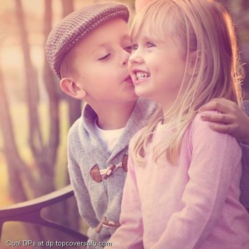 Cute-Friends-Display-Picture