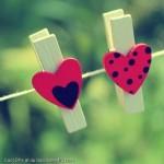 Clothespins-Hearts-Display-Picture