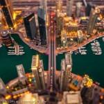 Dubai-Buildings-And-Boat-Display-Picture